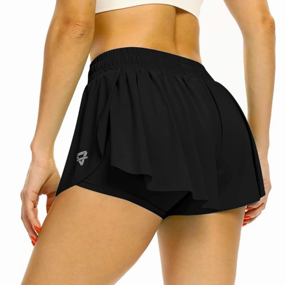 LUOGONGZI black butterfly shorts